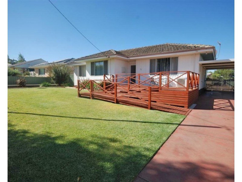 42 Doney Street, Narrogin WA 6312