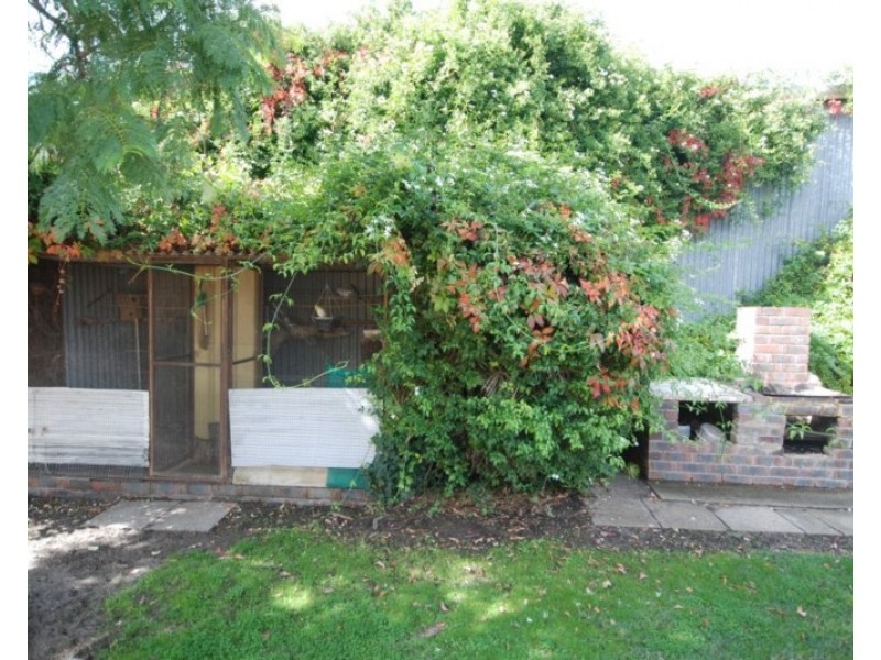 33 Felspar Street, Narrogin WA 6312