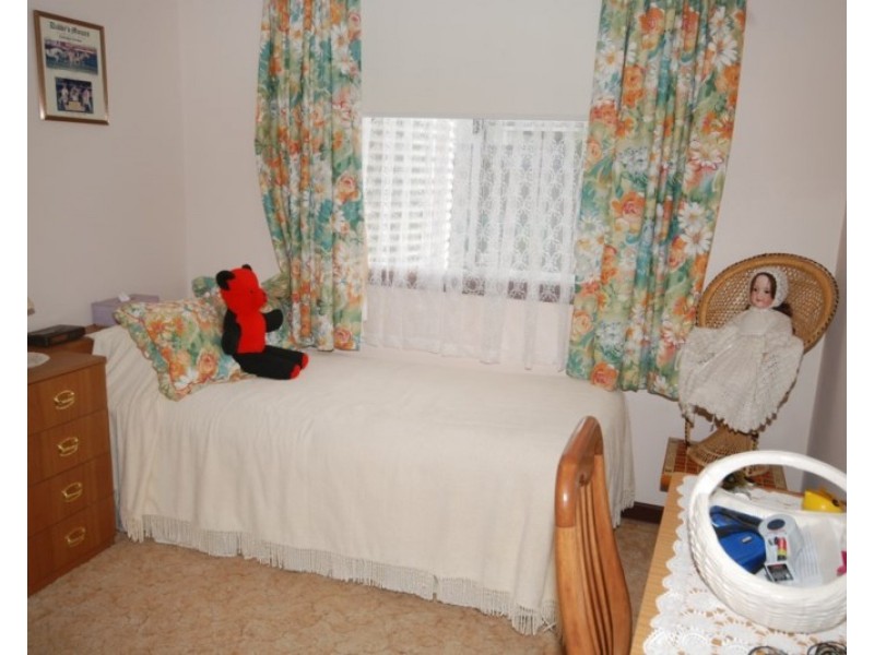 33 Felspar Street, Narrogin WA 6312