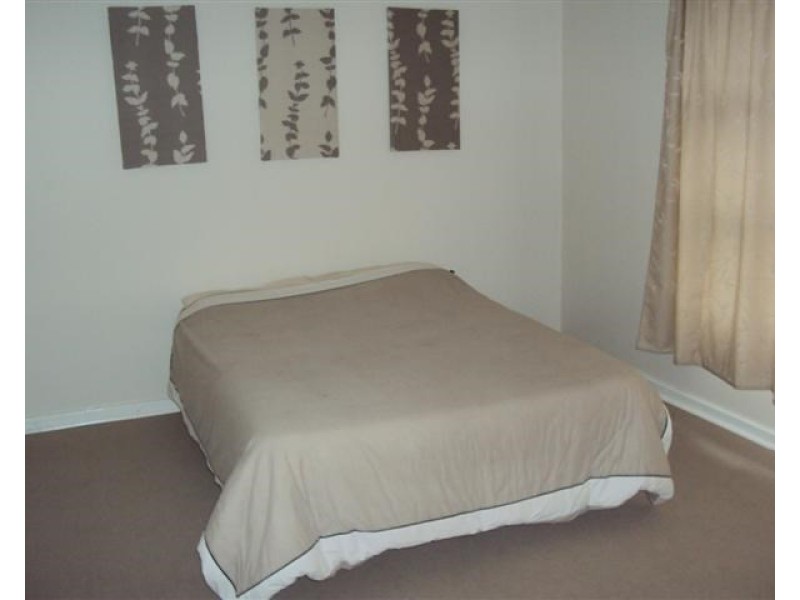 12 Clark Street, Narrogin WA 6312