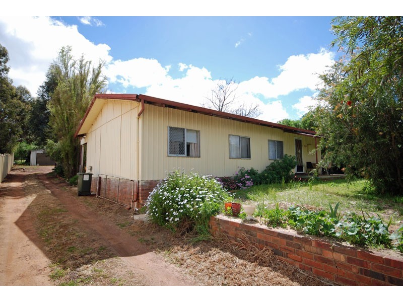 87 Herald Street, Narrogin WA 6312