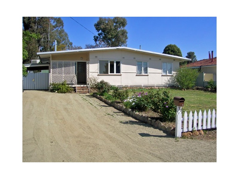 77 Lock Street, Narrogin WA 6312