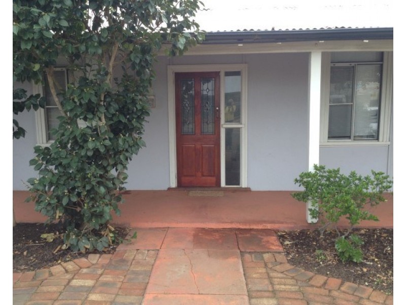 8 Forrest Street, Narrogin WA 6312