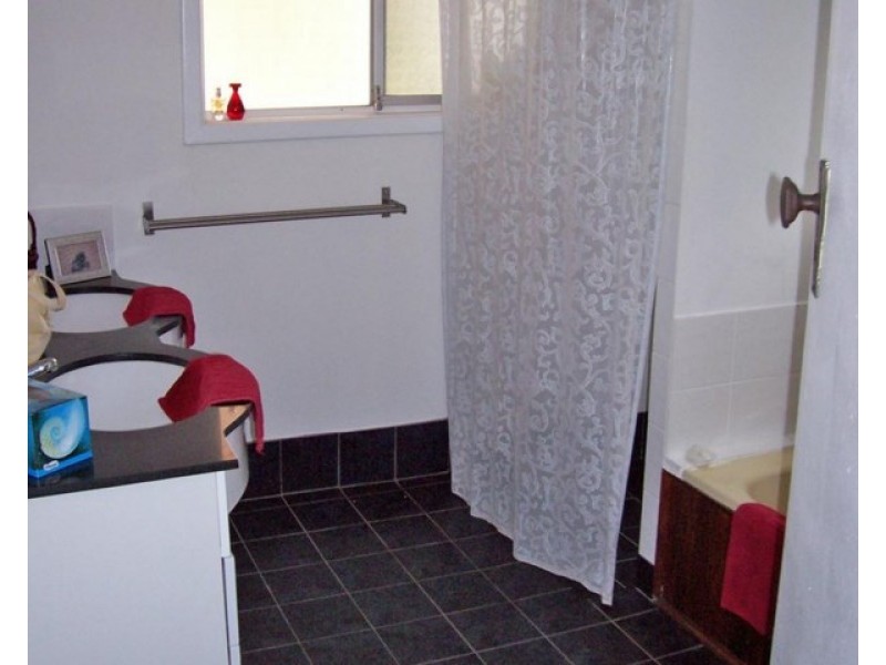 8 Forrest Street, Narrogin WA 6312