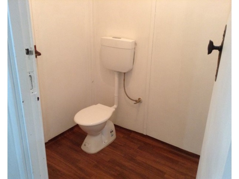 8 Forrest Street, Narrogin WA 6312