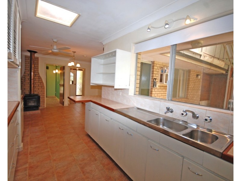 49 Havelock Street, Narrogin WA 6312