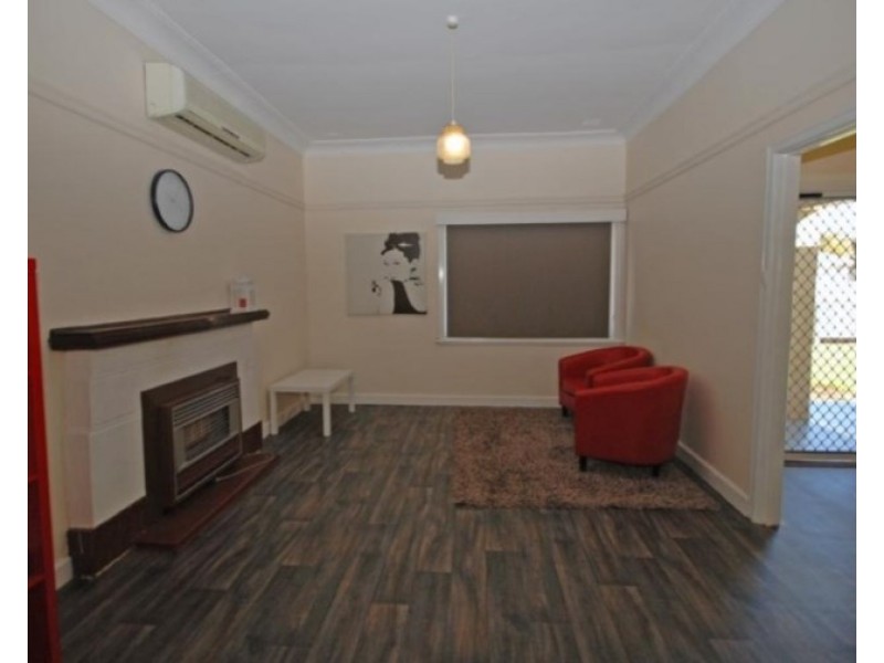 42 Ensign Street, Narrogin WA 6312