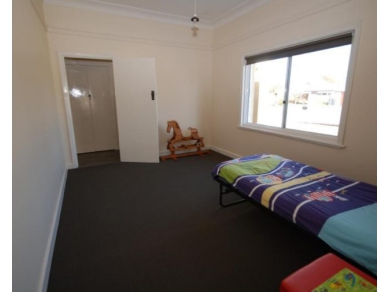 42 Ensign Street, Narrogin WA 6312