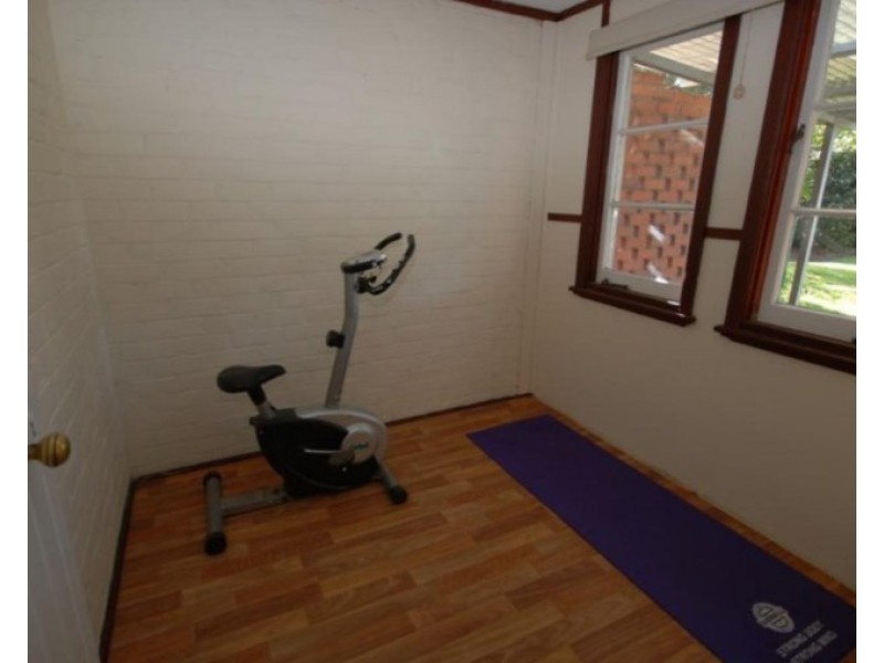 42 Ensign Street, Narrogin WA 6312