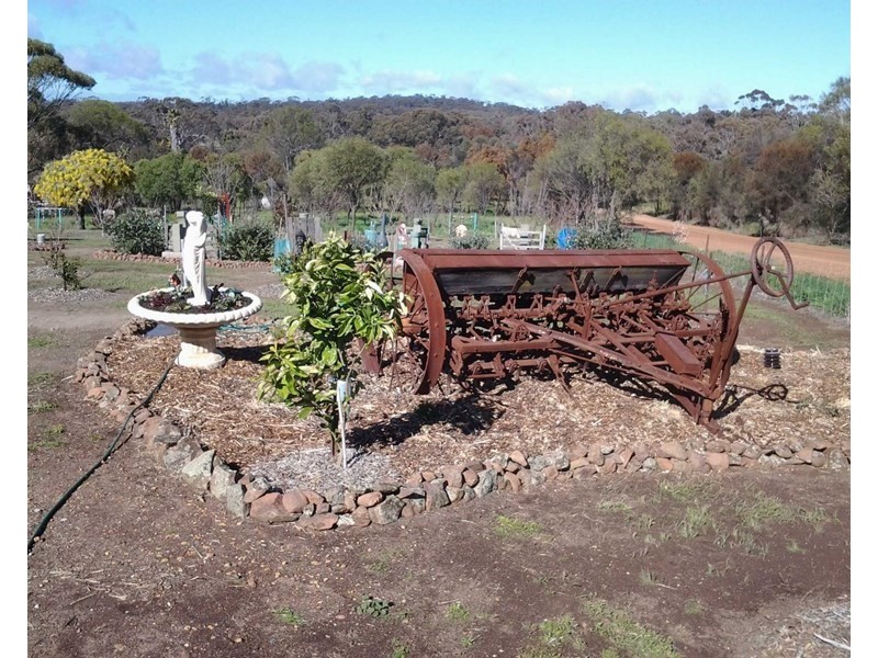 24 Balfour Street, Pingelly WA 6308