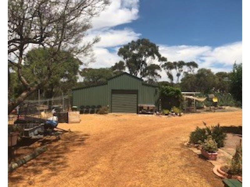 24 Balfour Street, Pingelly WA 6308