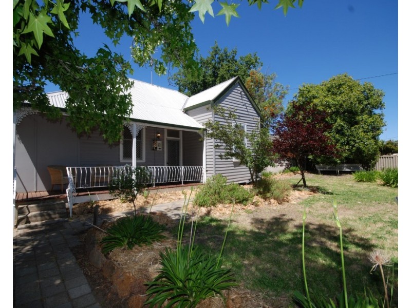 87 Clayton Road, Narrogin WA 6312