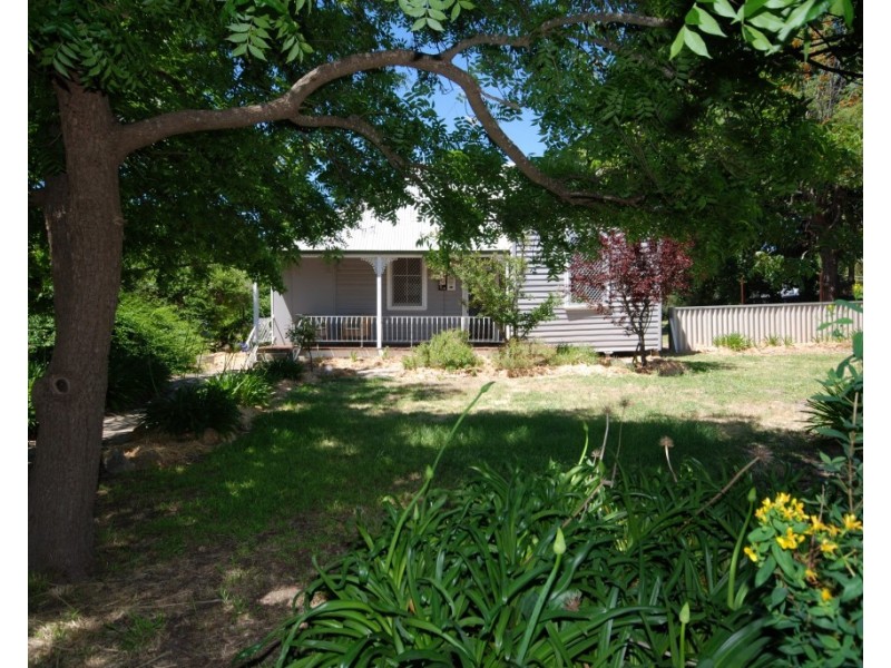 87 Clayton Road, Narrogin WA 6312