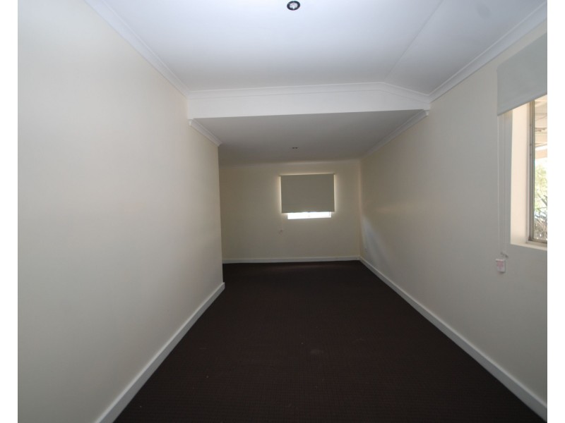 17 Felspar Street, Narrogin WA 6312