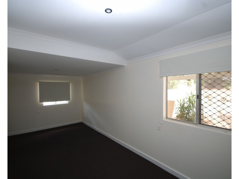 17 Felspar Street, Narrogin WA 6312