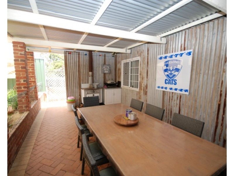 1 Martin Street, Narrogin WA 6312