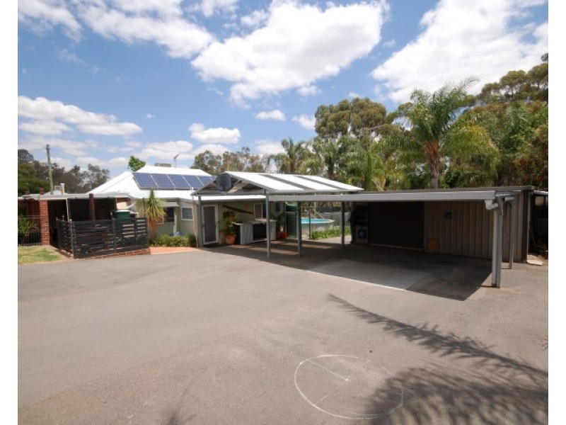 1 Martin Street, Narrogin WA 6312