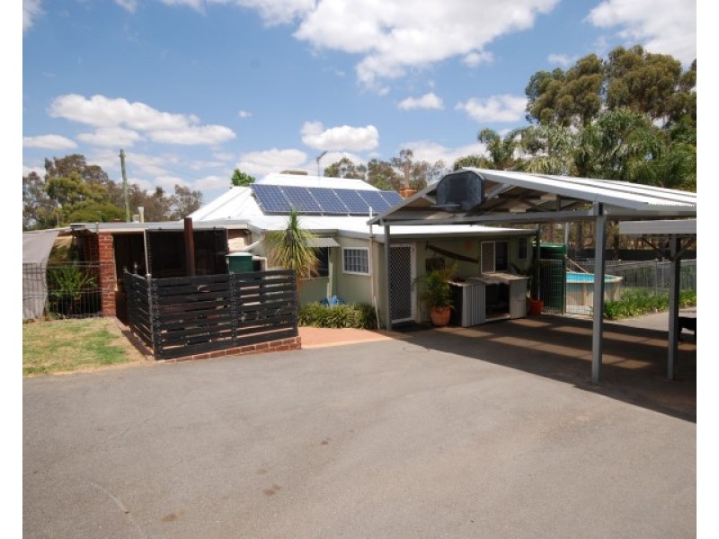 1 Martin Street, Narrogin WA 6312