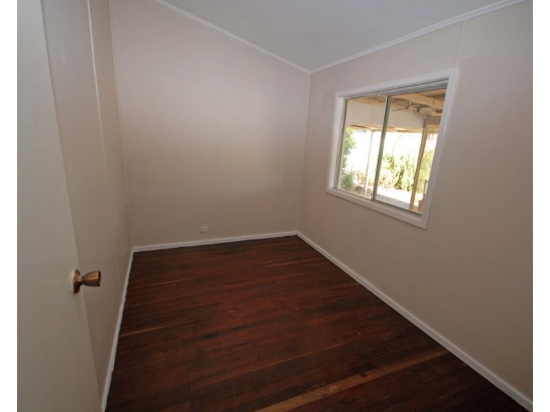 8 Urban Street, Wagin WA 6315