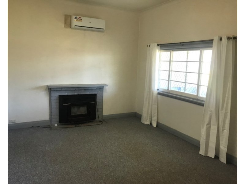 77 Fox Street, Narrogin WA 6312