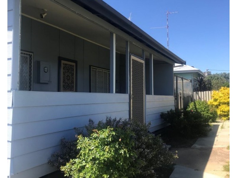 77 Fox Street, Narrogin WA 6312