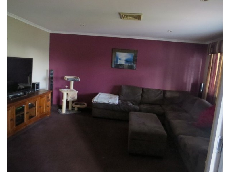 25 Hansard Street, Narrogin WA 6312