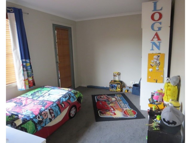 25 Hansard Street, Narrogin WA 6312