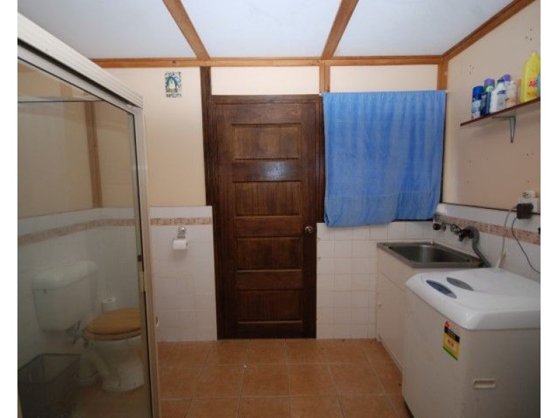 54 Lefroy Street, Brookton WA 6306