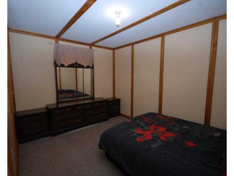 54 Lefroy Street, Brookton WA 6306