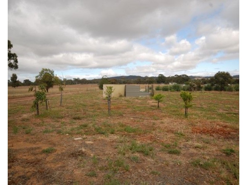 54 Lefroy Street, Brookton WA 6306