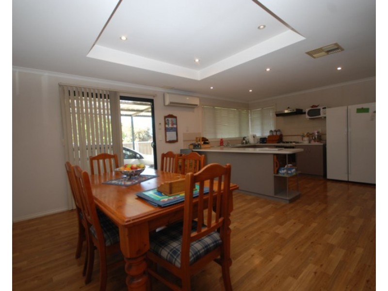 93 narrakine Road, Narrogin WA 6312