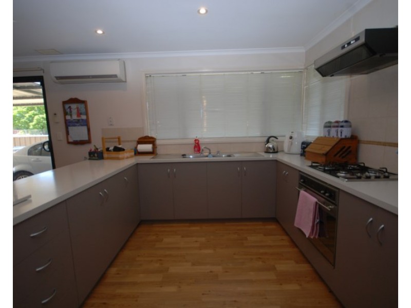 93 narrakine Road, Narrogin WA 6312