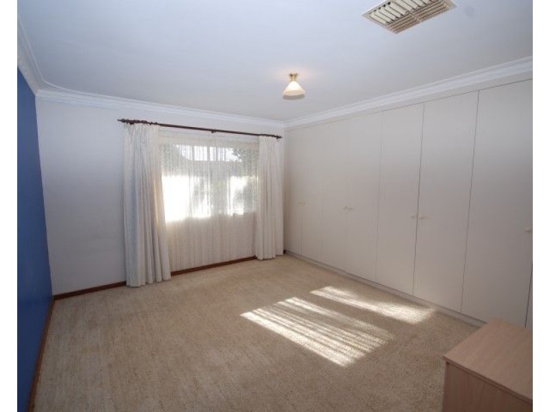 72 Doney Street, Narrogin WA 6312