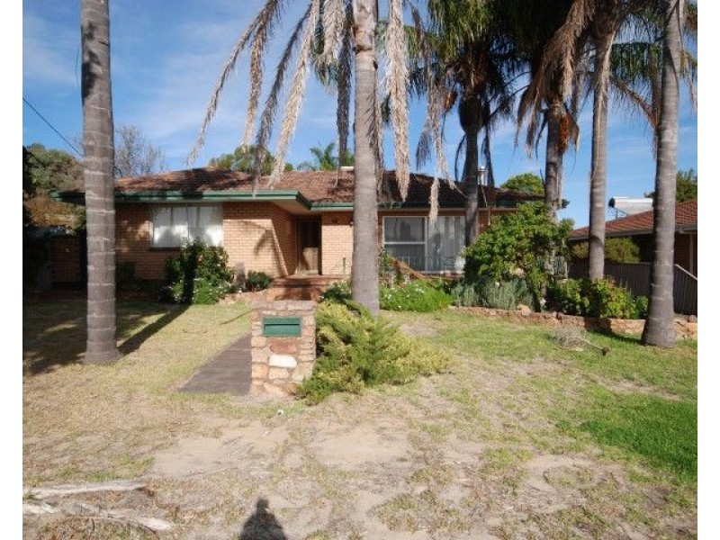 72 Doney Street, Narrogin WA 6312