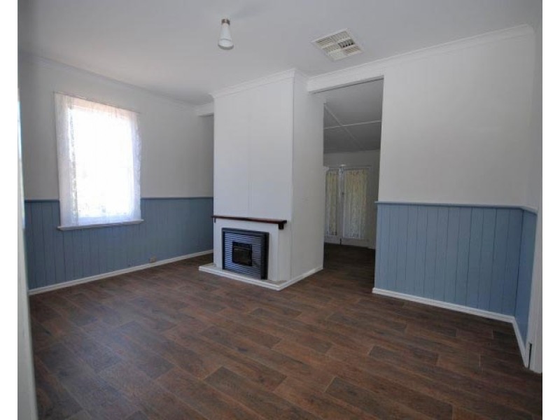 15 May Street, Narrogin WA 6312