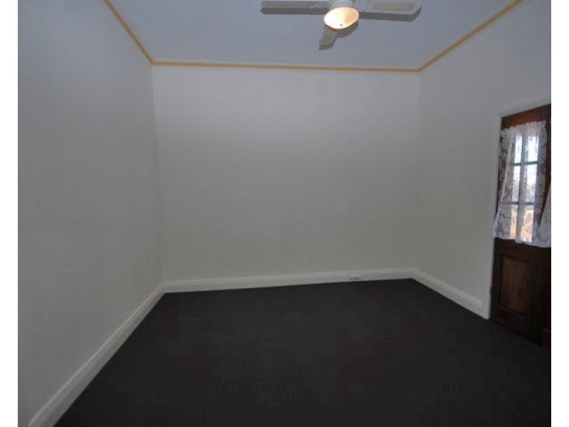 15 May Street, Narrogin WA 6312