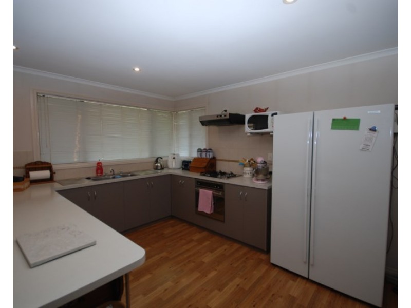 93 Narrakine Road, Narrogin WA 6312