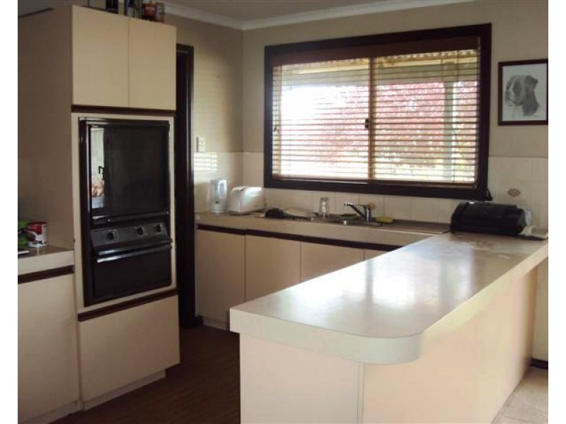 7 Dellar Street, Narrogin WA 6312