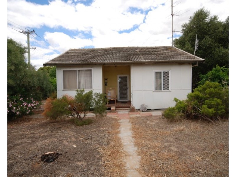 20 Harper Street, Narrogin WA 6312