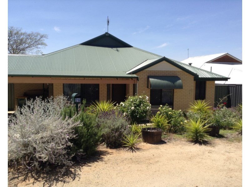 26 Sydney Hall Way, Narrogin WA 6312