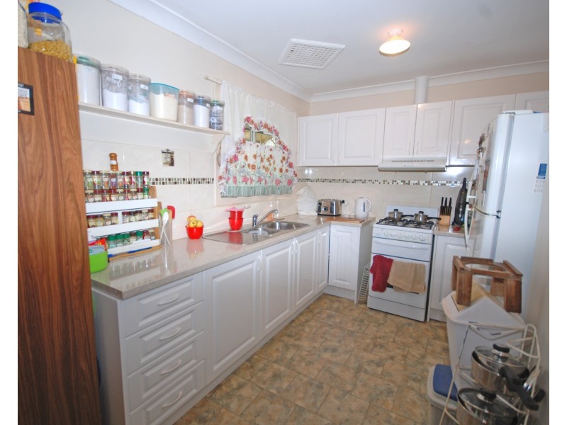 144 Narrogin Road, Williams WA 6391