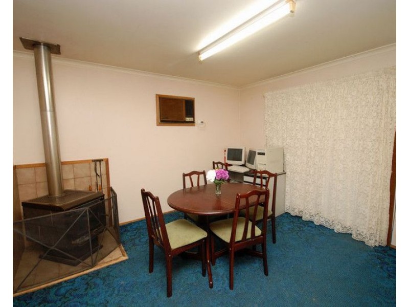 25 Grant Street, Narrogin WA 6312