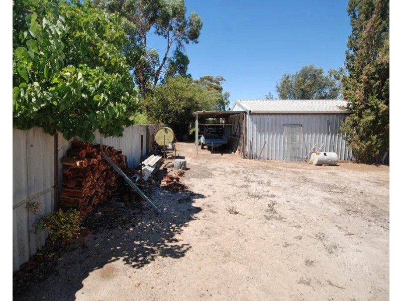 3 Havelock Street, Narrogin WA 6312