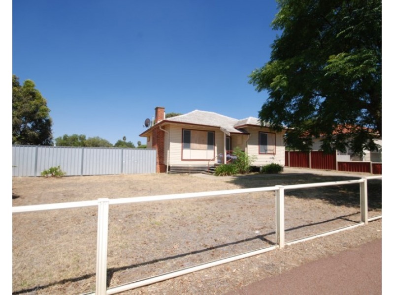 6 Hillman Street, Narrogin WA 6312