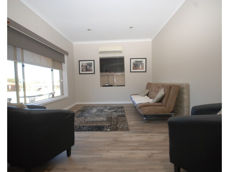 71 Felspar Street, Narrogin WA 6312