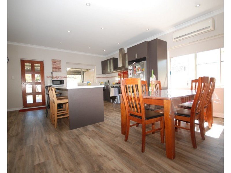 71 Felspar Street, Narrogin WA 6312