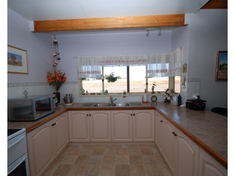 259 Bullara Street, Cuballing WA 6311