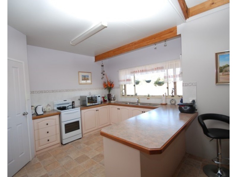 259 Bullara Street, Cuballing WA 6311