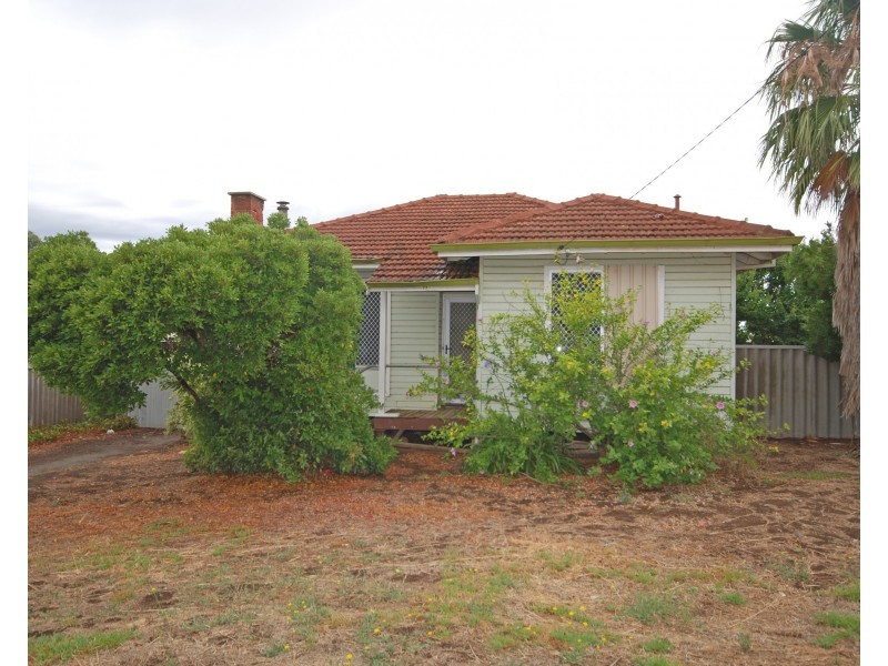 77 Northwood Street, Narrogin WA 6312