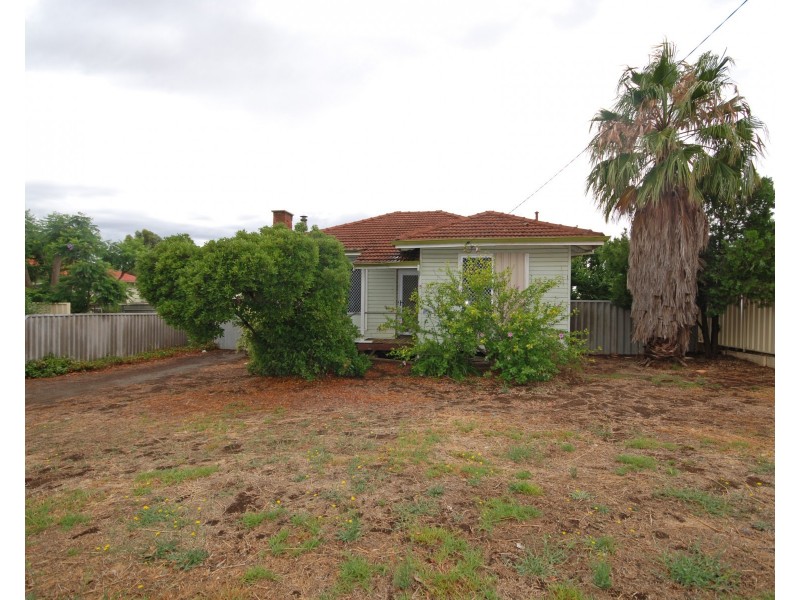 77 Northwood Street, Narrogin WA 6312